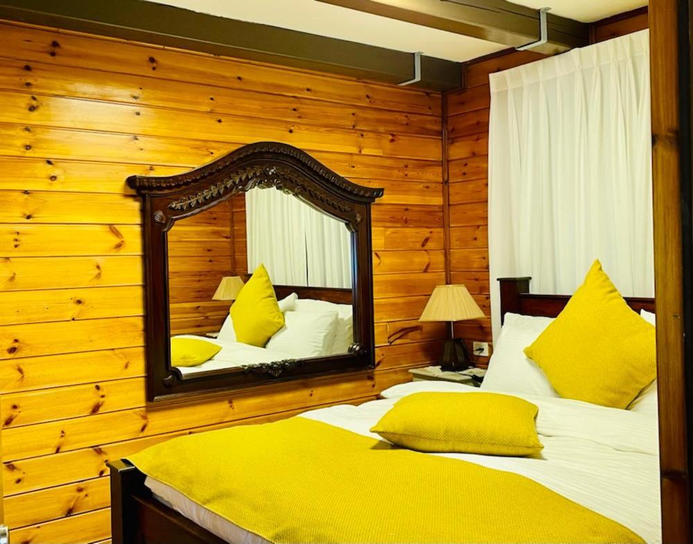 Out Of Africa Resort CChad Nes Exteriér fotografie